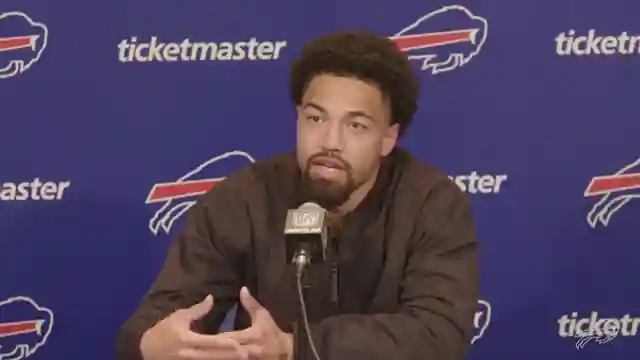 buffalo-bills-player-contract-signing-leadership-and-journey