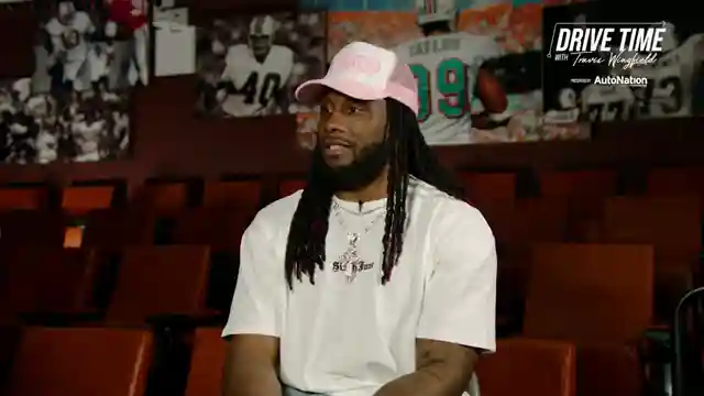 meet-miami-dolphins-new-running-back-alexander-madison