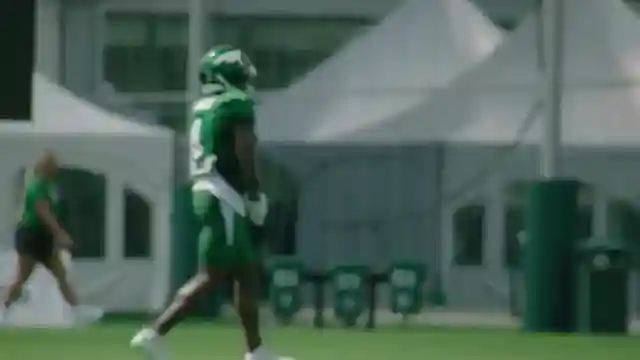 nfl-free-agency-frenzy-key-trades-signings-and-surprises